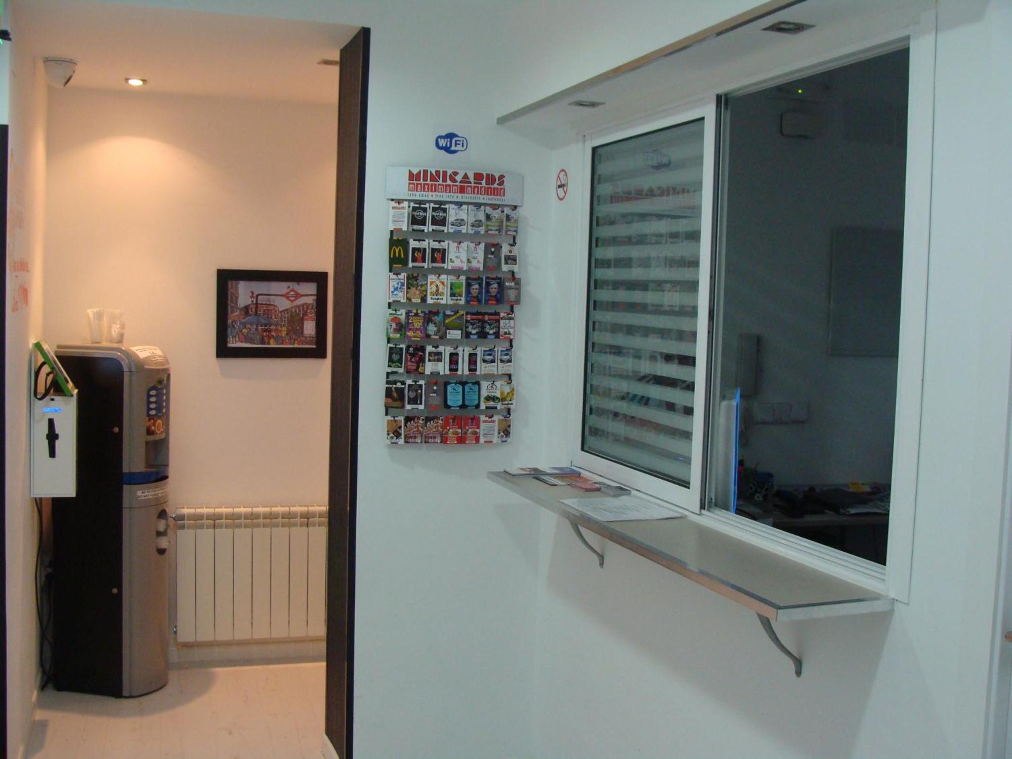 Hostal Jq Madrid 1 Eksteriør billede