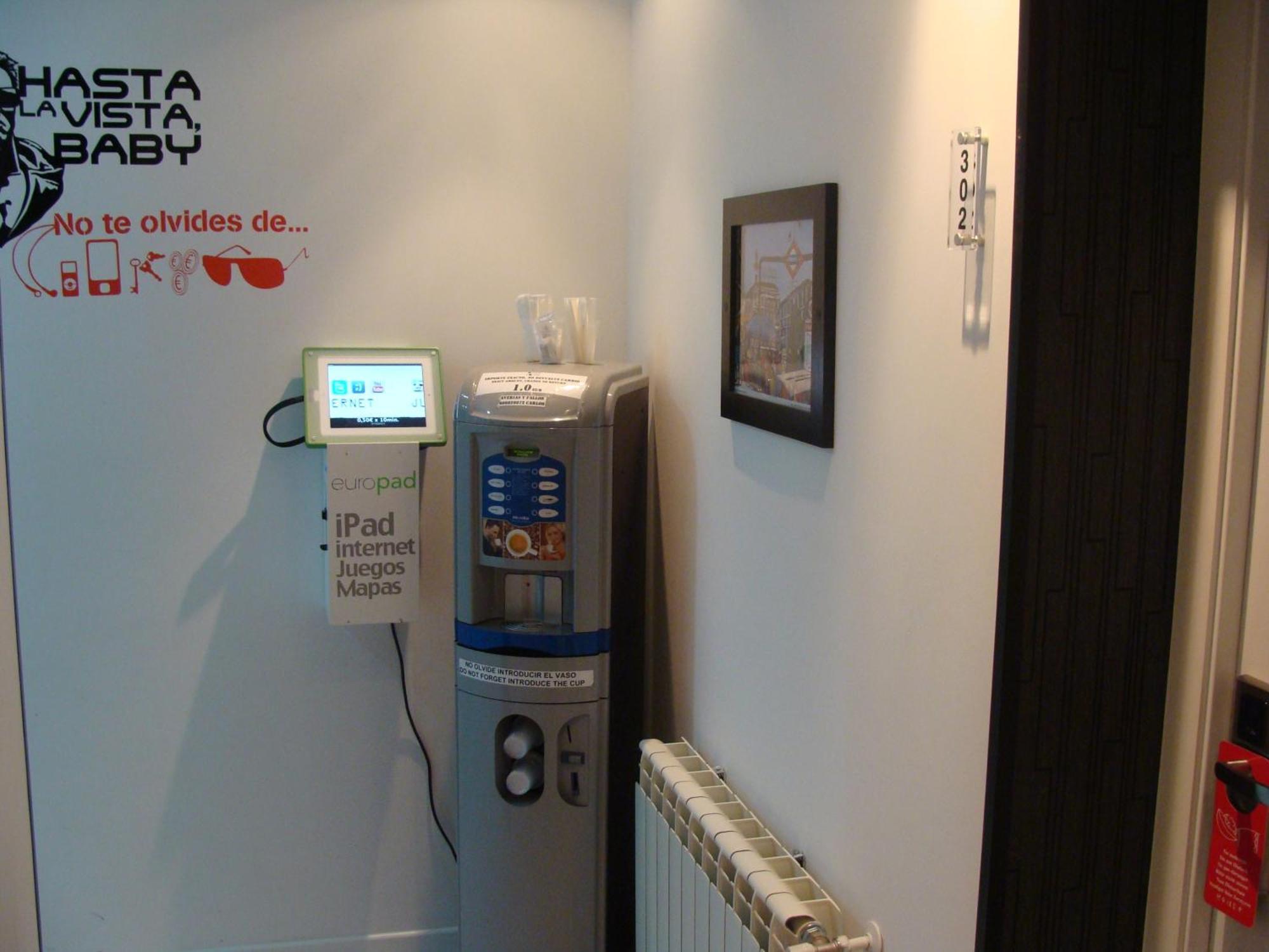 Hostal Jq Madrid 1 Eksteriør billede