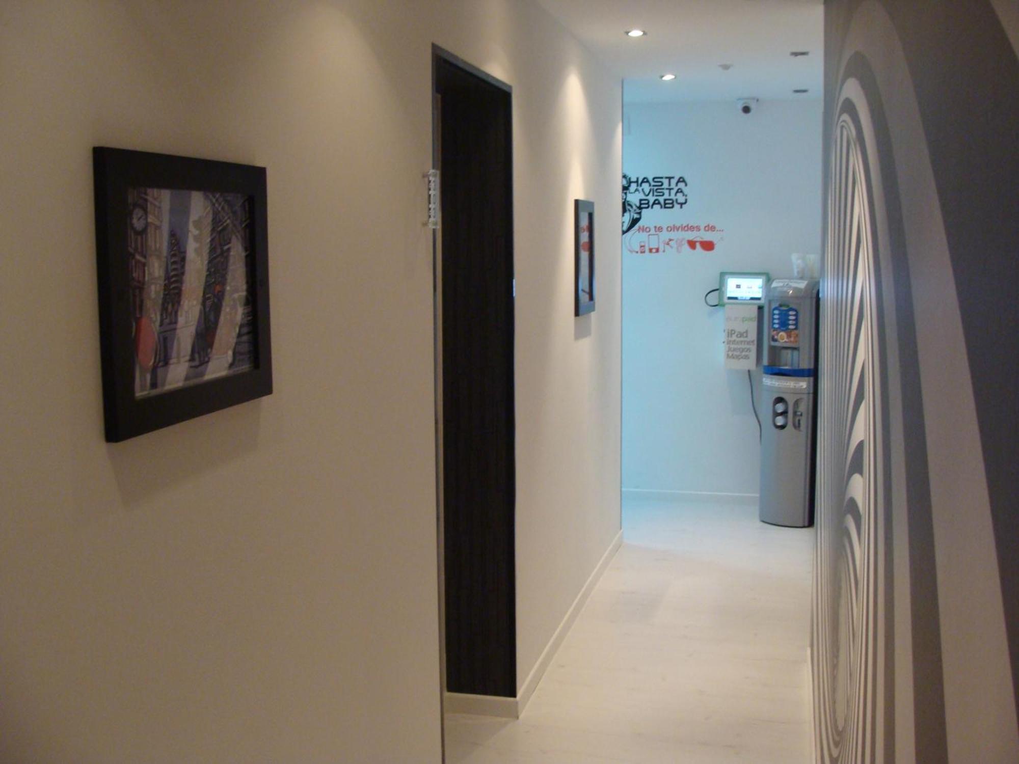 Hostal Jq Madrid 1 Eksteriør billede