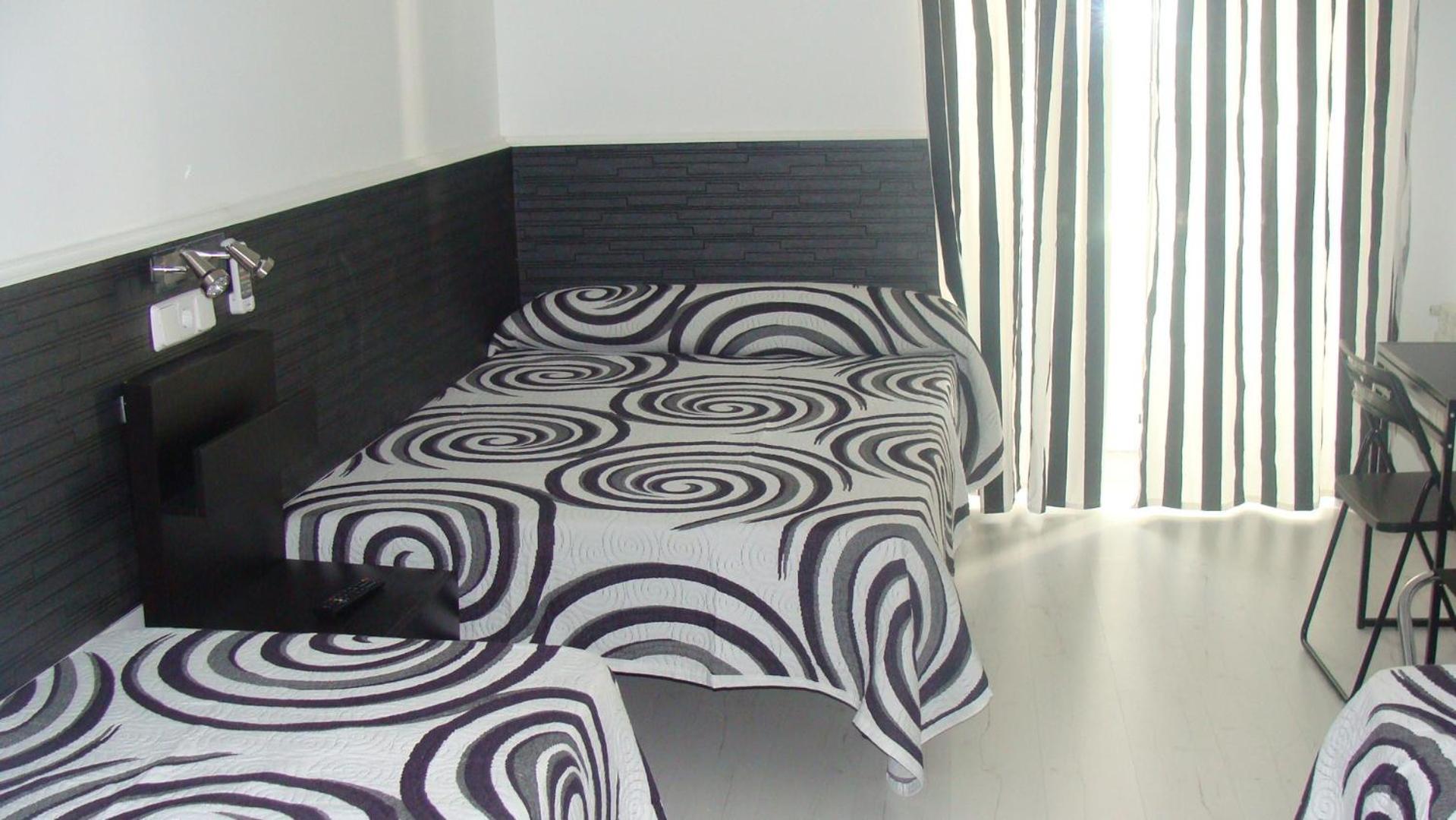 Hostal Jq Madrid 1 Eksteriør billede