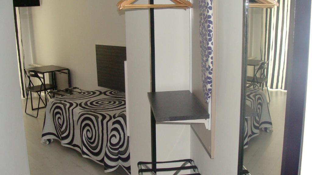 Hostal Jq Madrid 1 Eksteriør billede