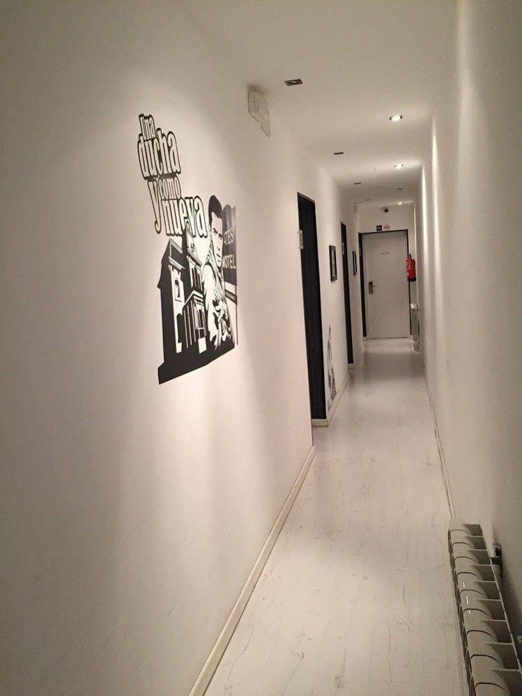 Hostal Jq Madrid 1 Eksteriør billede