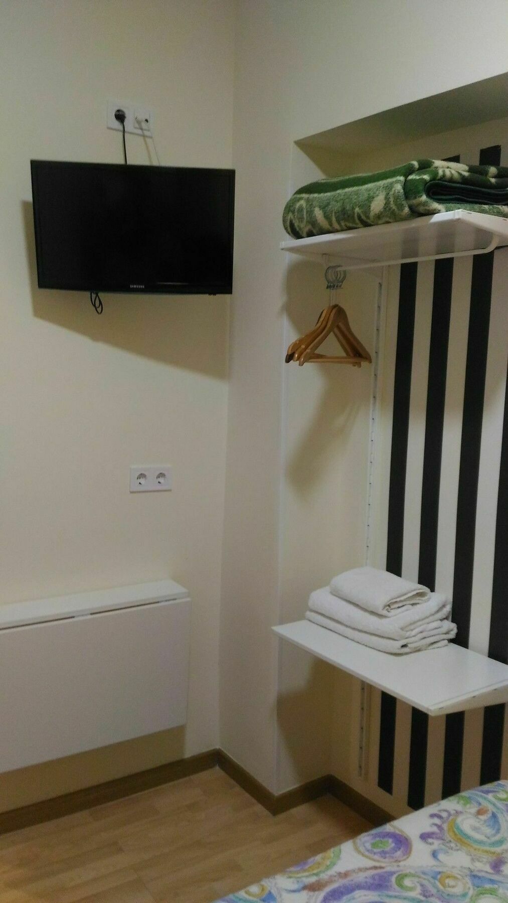 Hostal Jq Madrid 1 Eksteriør billede