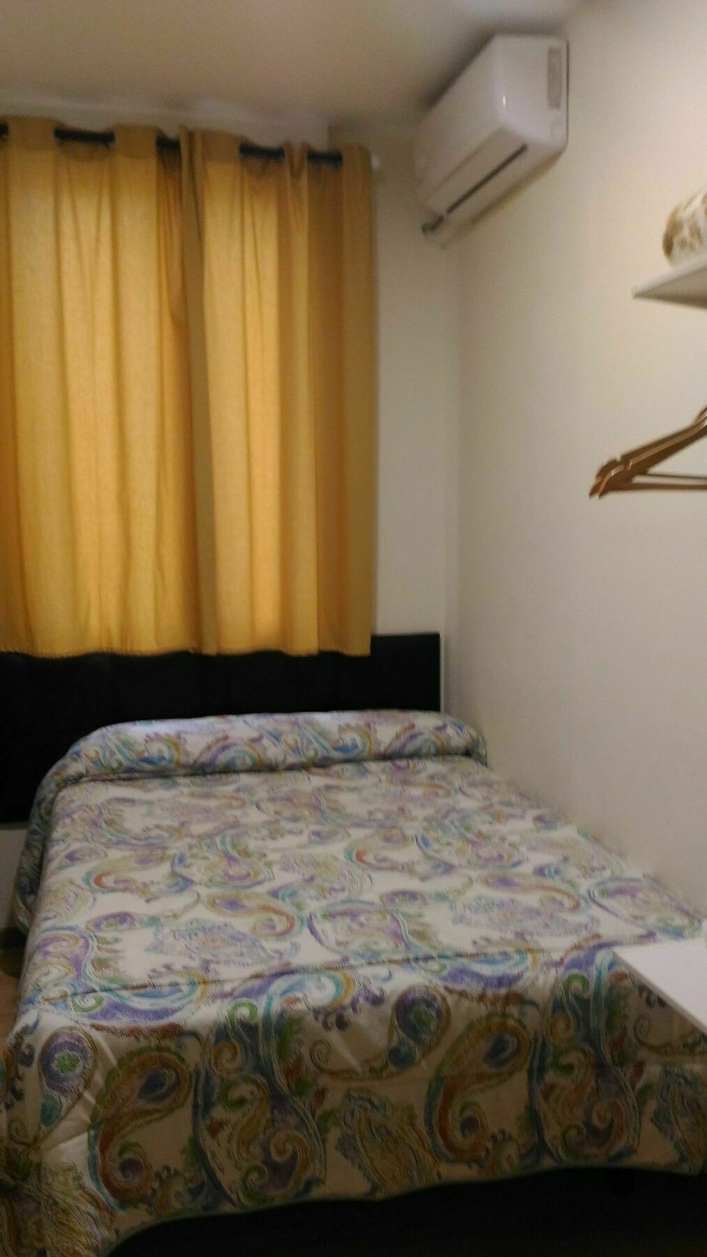 Hostal Jq Madrid 1 Eksteriør billede