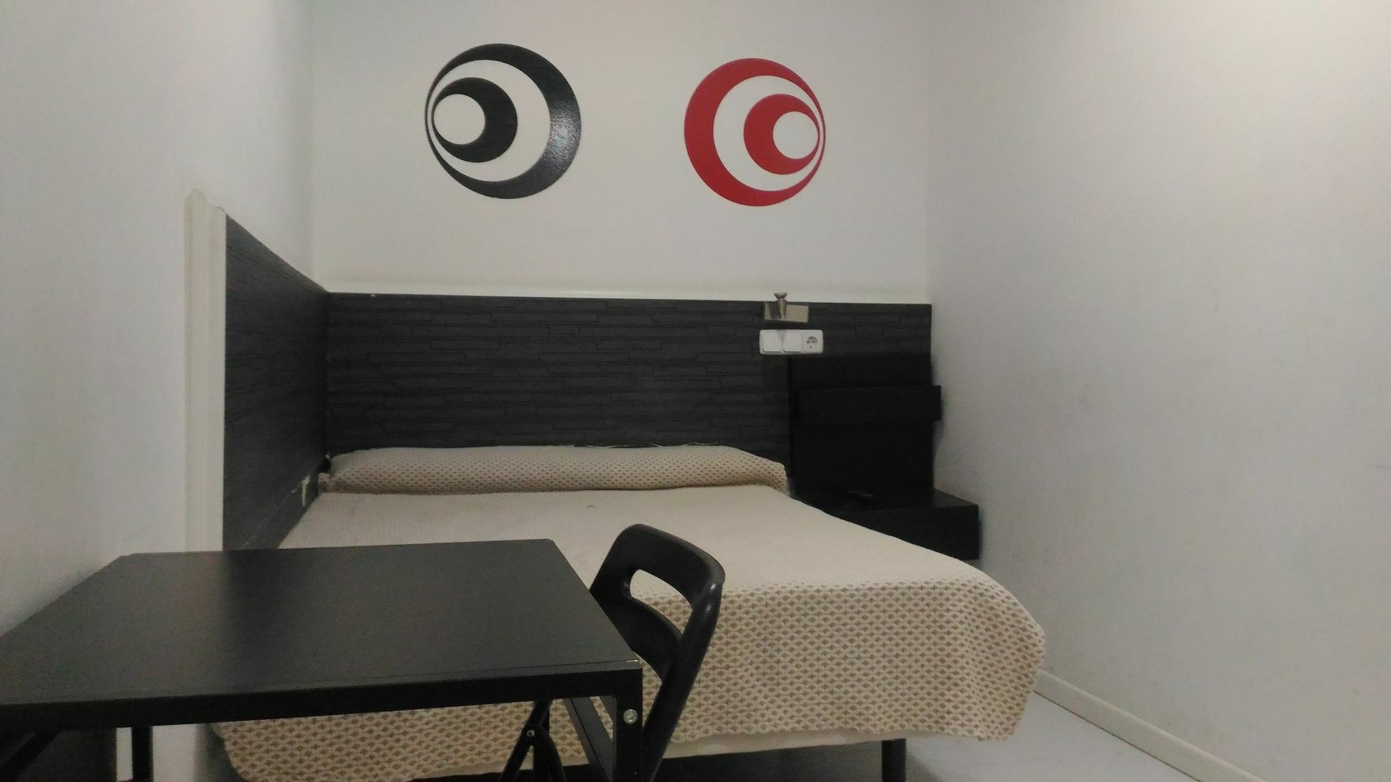 Hostal Jq Madrid 1 Eksteriør billede